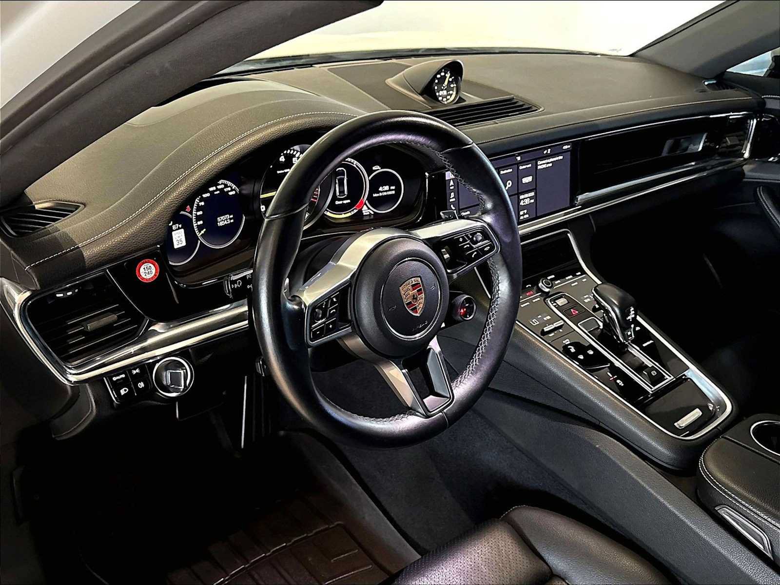 Used 2020 Porsche Panamera 4 AWD/4WD image 8
