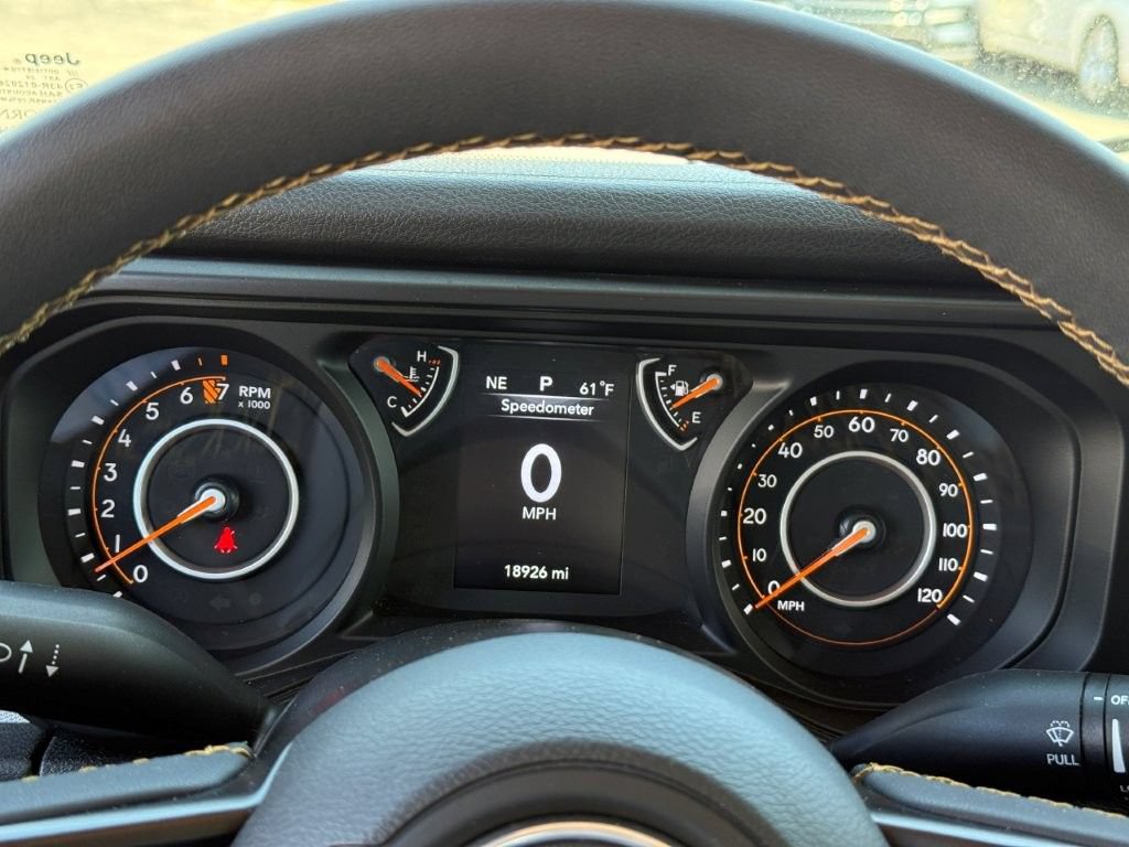 Used 2024 Jeep Gladiator Sport AWD/4WD image 32