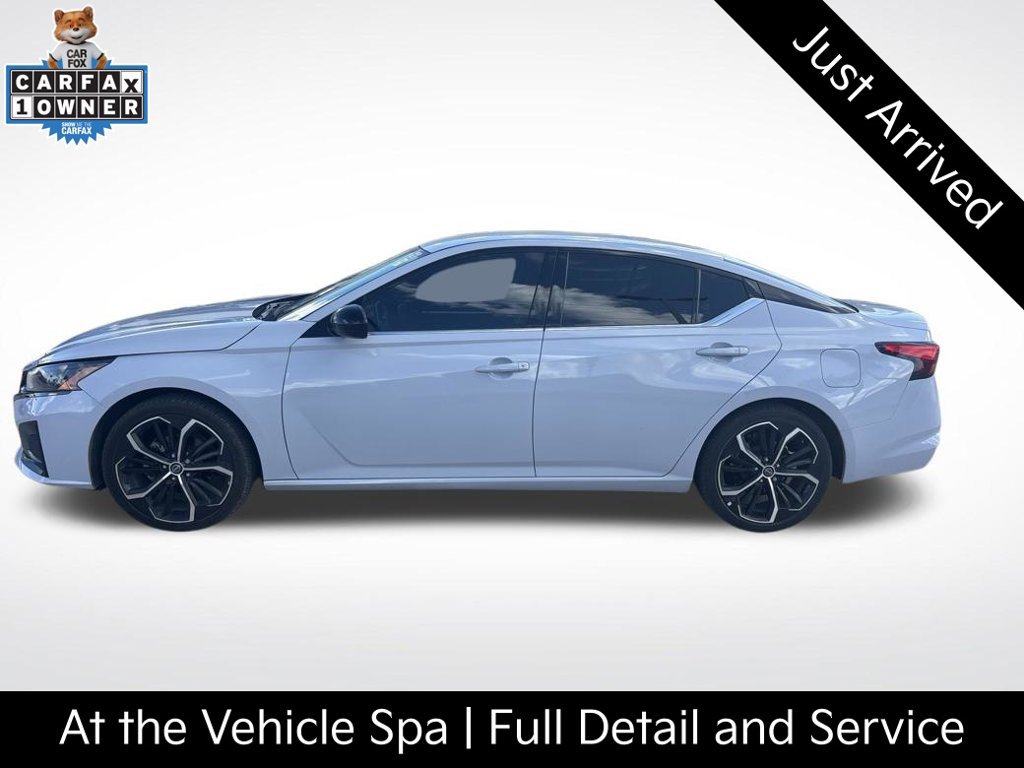 Used 2024 Nissan Altima 2.5 SR