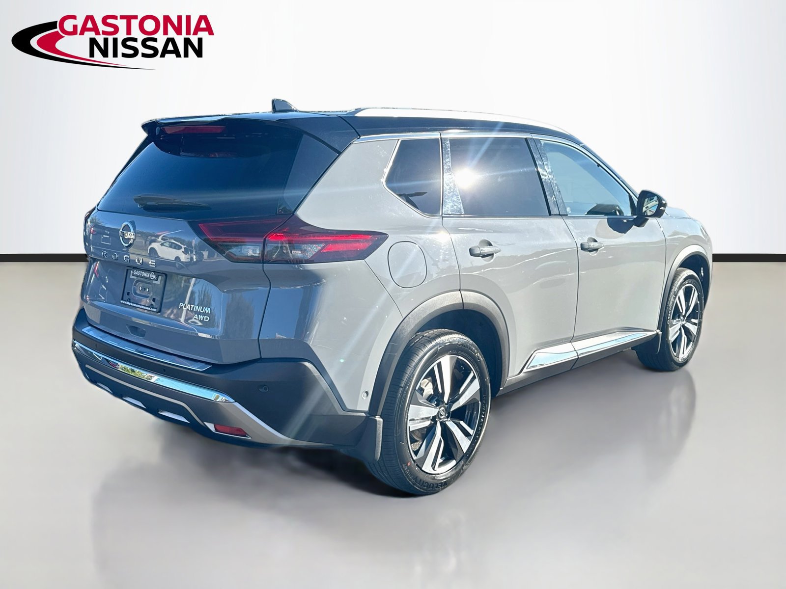 Used 2021 Nissan Rogue Platinum AWD/4WD image 9