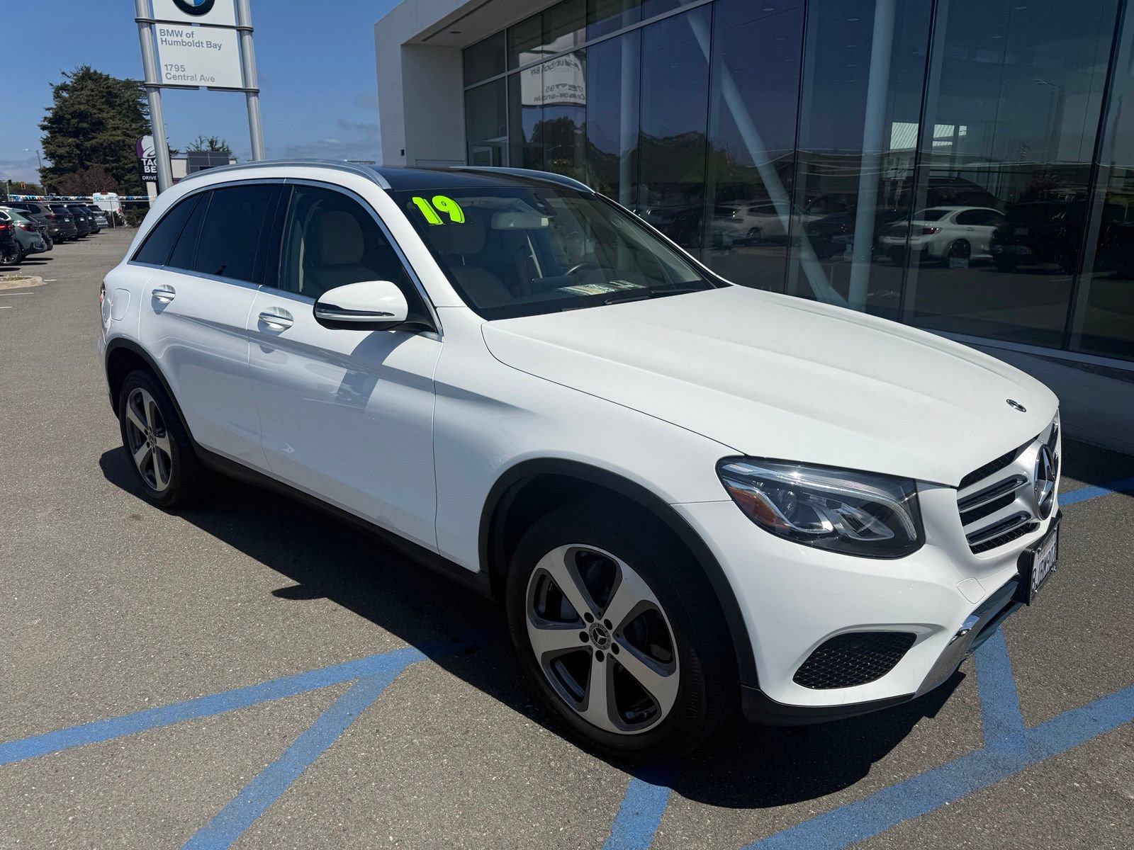 Used 2019 Mercedes-Benz GLC 300 4MATIC image 10