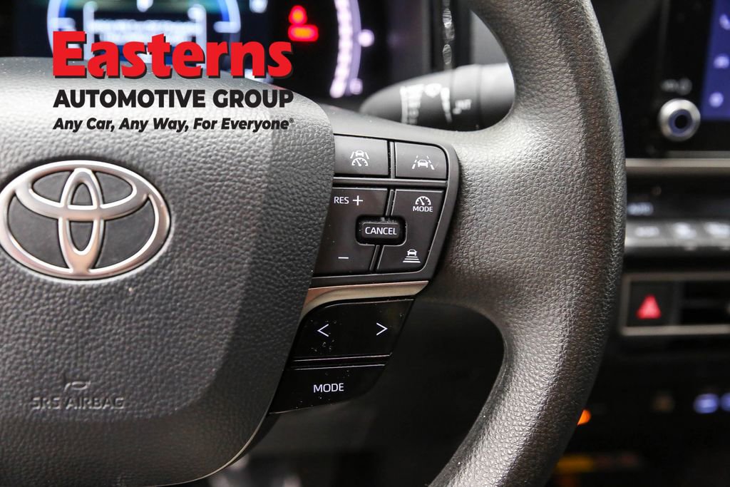 Used 2025 Toyota Camry LE FWD image 16