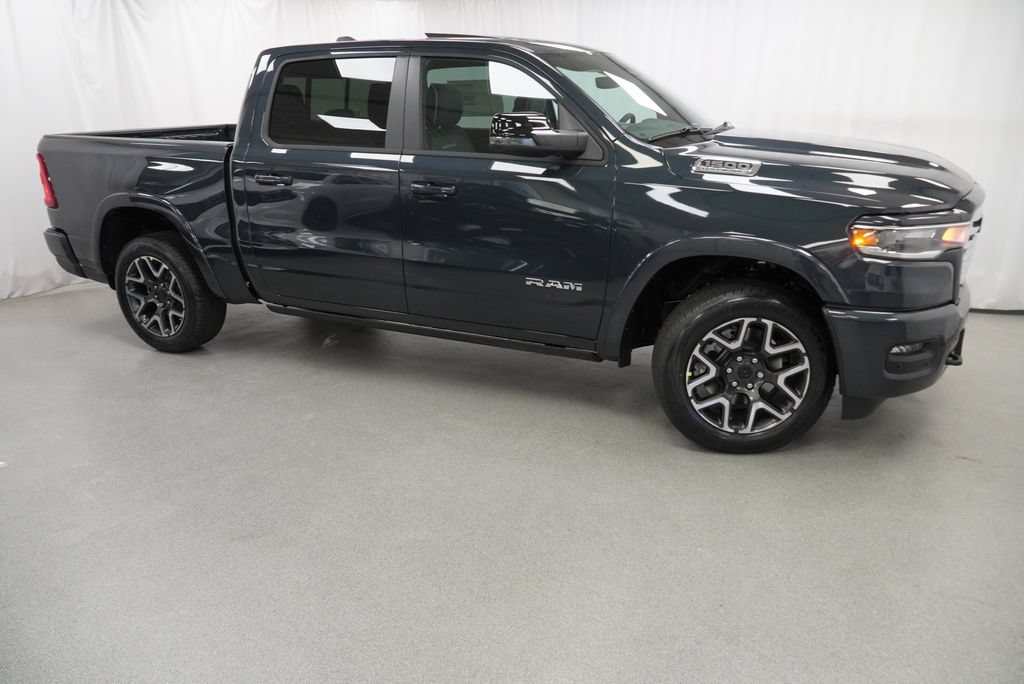 New 2027 RAM 1500 Laramie w/ Laramie Preferred Package AWD/4WD image 9