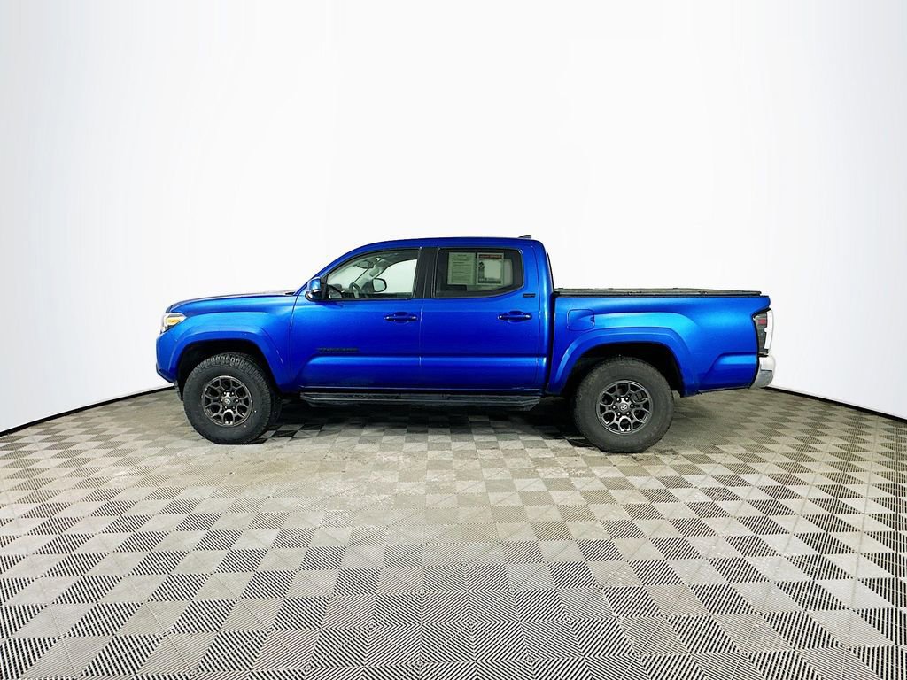 Used 2018 Toyota Tacoma SR5 image 6