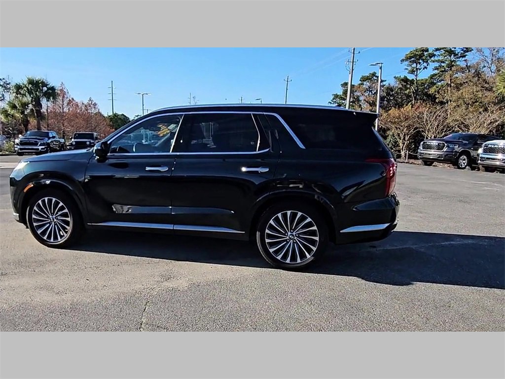 Used 2024 Hyundai Palisade Calligraphy image 29