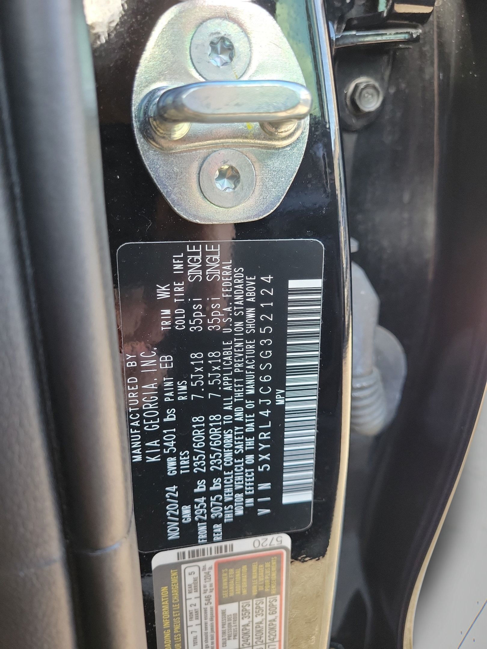 Certified 2025 Kia Sorento S w/ Panoramic Sunroof Package FWD image 31