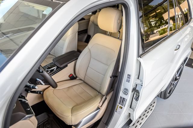 Used 2018 Mercedes-Benz GLS 550 4MATIC image 44