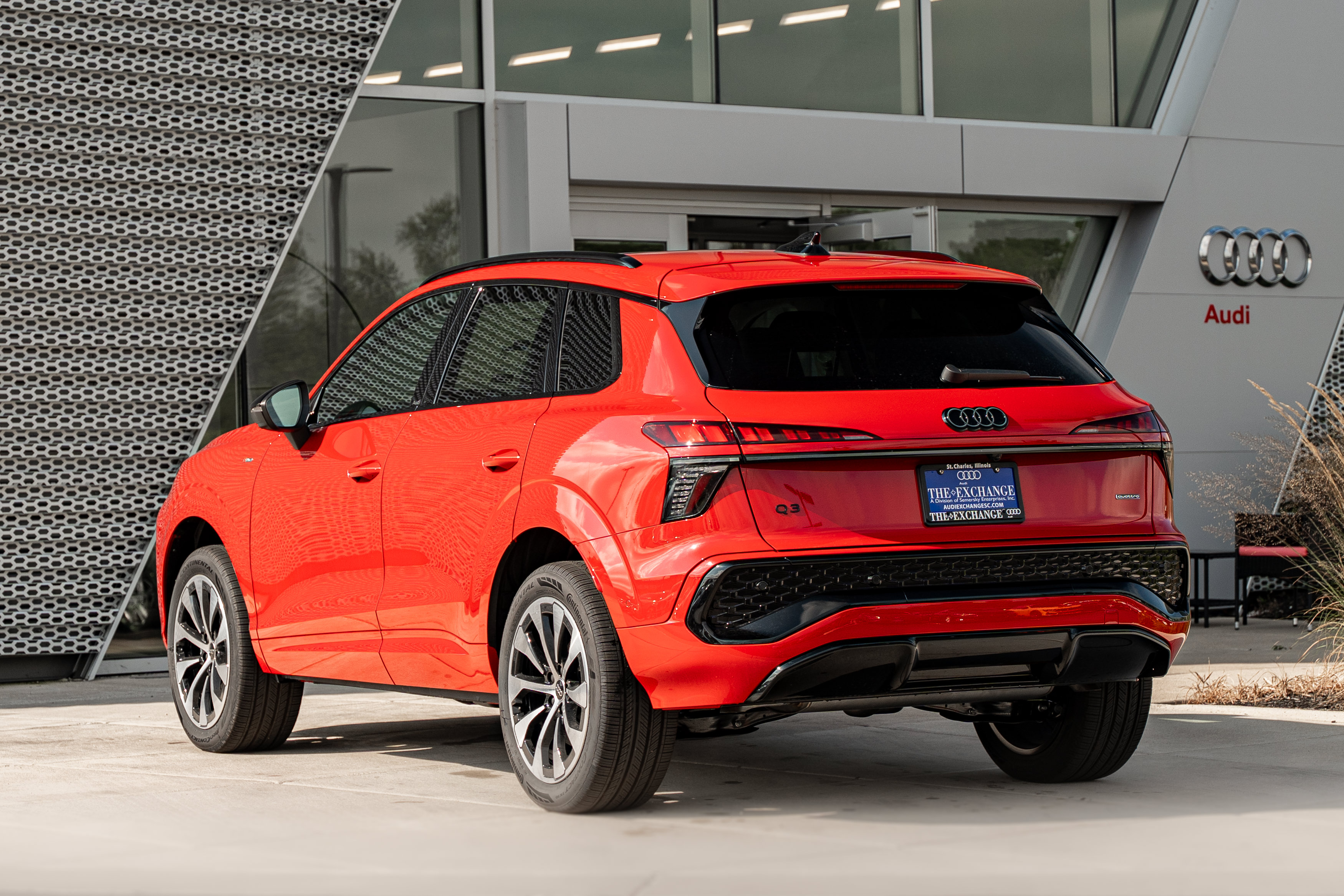 New 2026 Audi Q3 quattro 2.0T AWD/4WD image 5