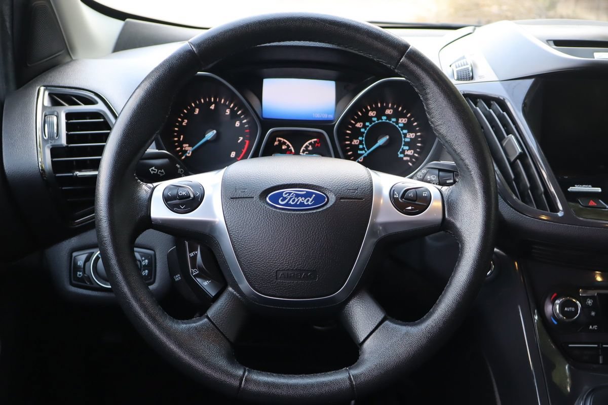Used 2016 Ford Escape Titanium w/ Equipment Group 301A AWD/4WD image 18