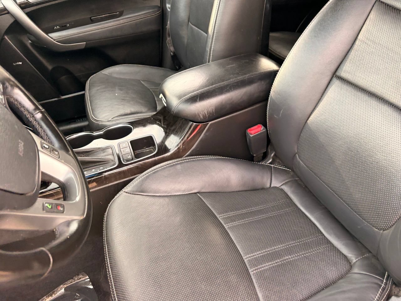 Used 2014 Kia Sorento SX FWD image 19