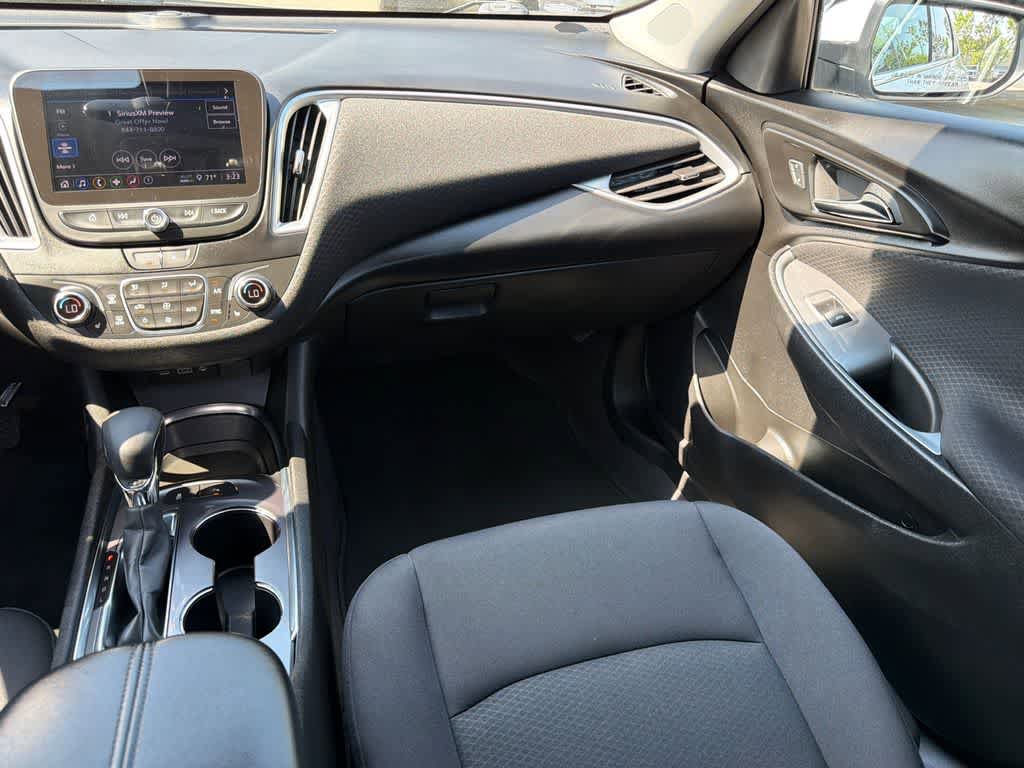 Used 2024 Chevrolet Malibu LT FWD image 20