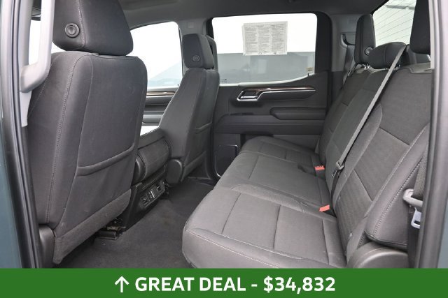 Used 2025 Chevrolet Silverado 1500 LT AWD/4WD image 18