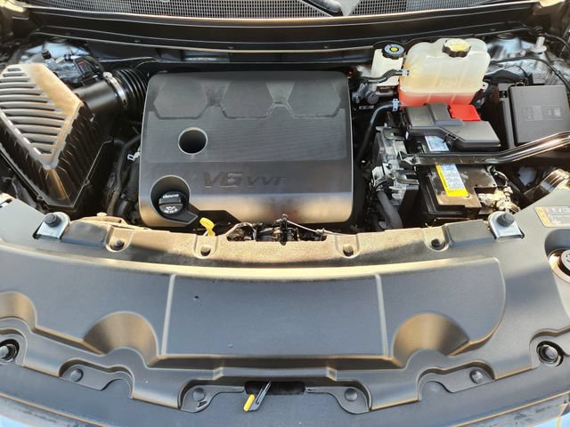 Used 2023 Chevrolet Traverse LS w/ Safety Package FWD image 32