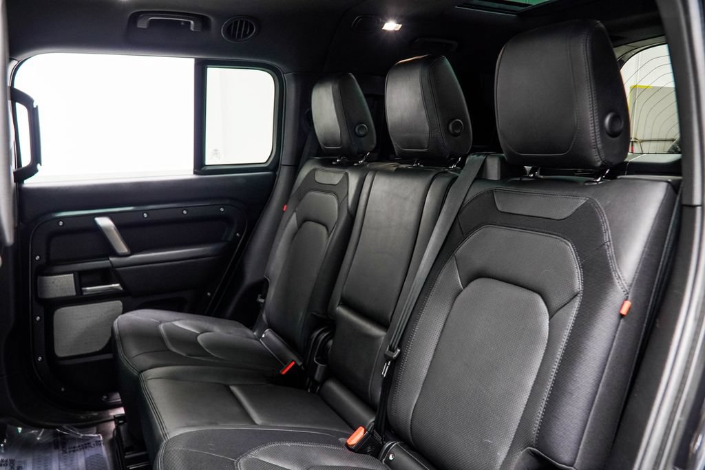 Used 2024 Land Rover Defender 130 Outbound AWD/4WD image 41