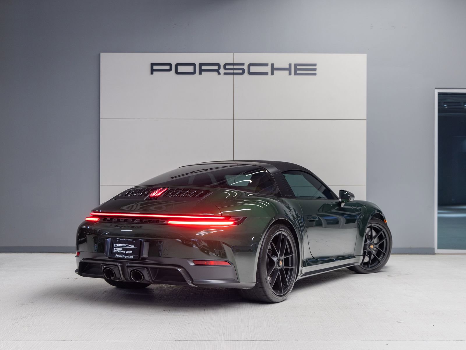 Certified 2026 Porsche 911 Targa 4 GTS image 7