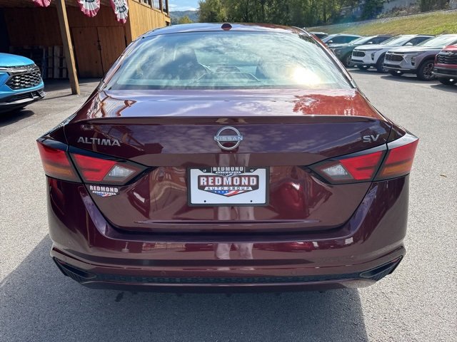 Used 2024 Nissan Altima 2.5 SV image 7