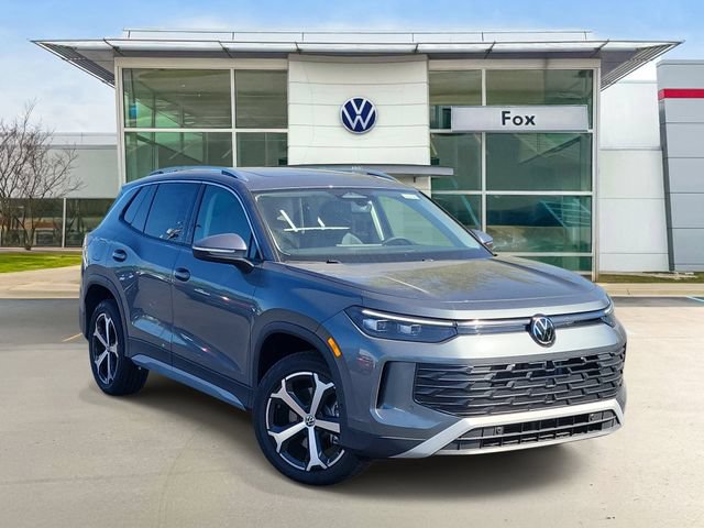 New 2026 Volkswagen Tiguan SE