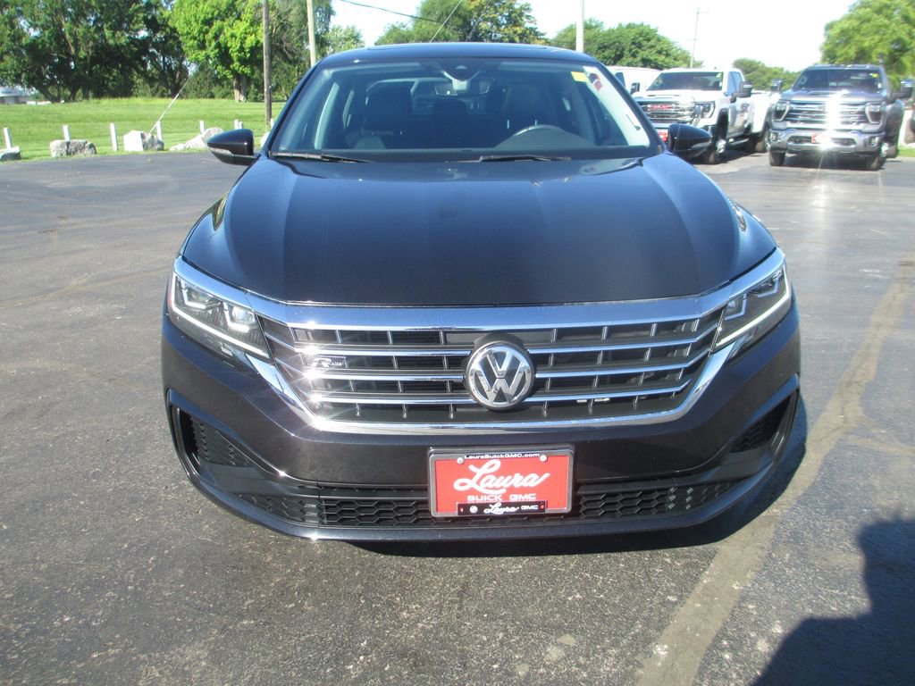 Used 2020 Volkswagen Passat 2.0T R-Line FWD image 12