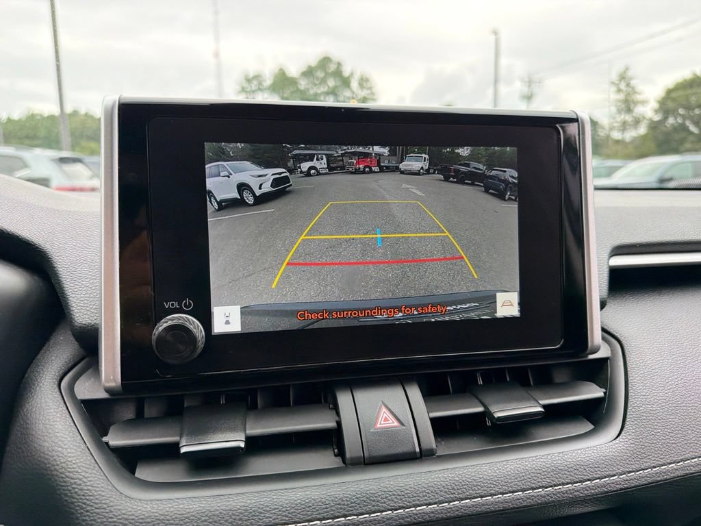 Used 2024 Toyota RAV4 XLE w/ Convenience Package AWD/4WD image 11