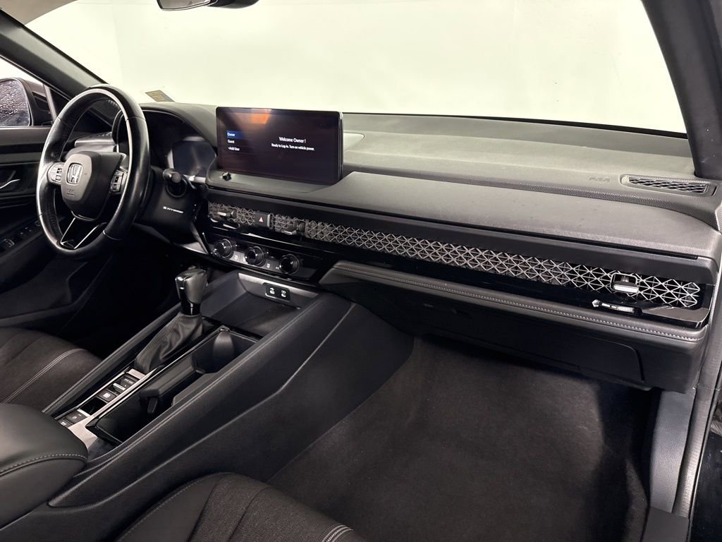 Used 2023 Honda Accord Sport image 22