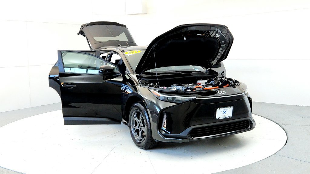 Certified 2024 Toyota bZ4X AWD w/ Weather Package image 9