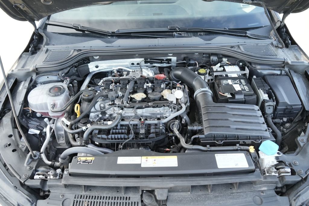 Used 2024 Volkswagen GTI SE w/ SE Leather Seats Package image 22