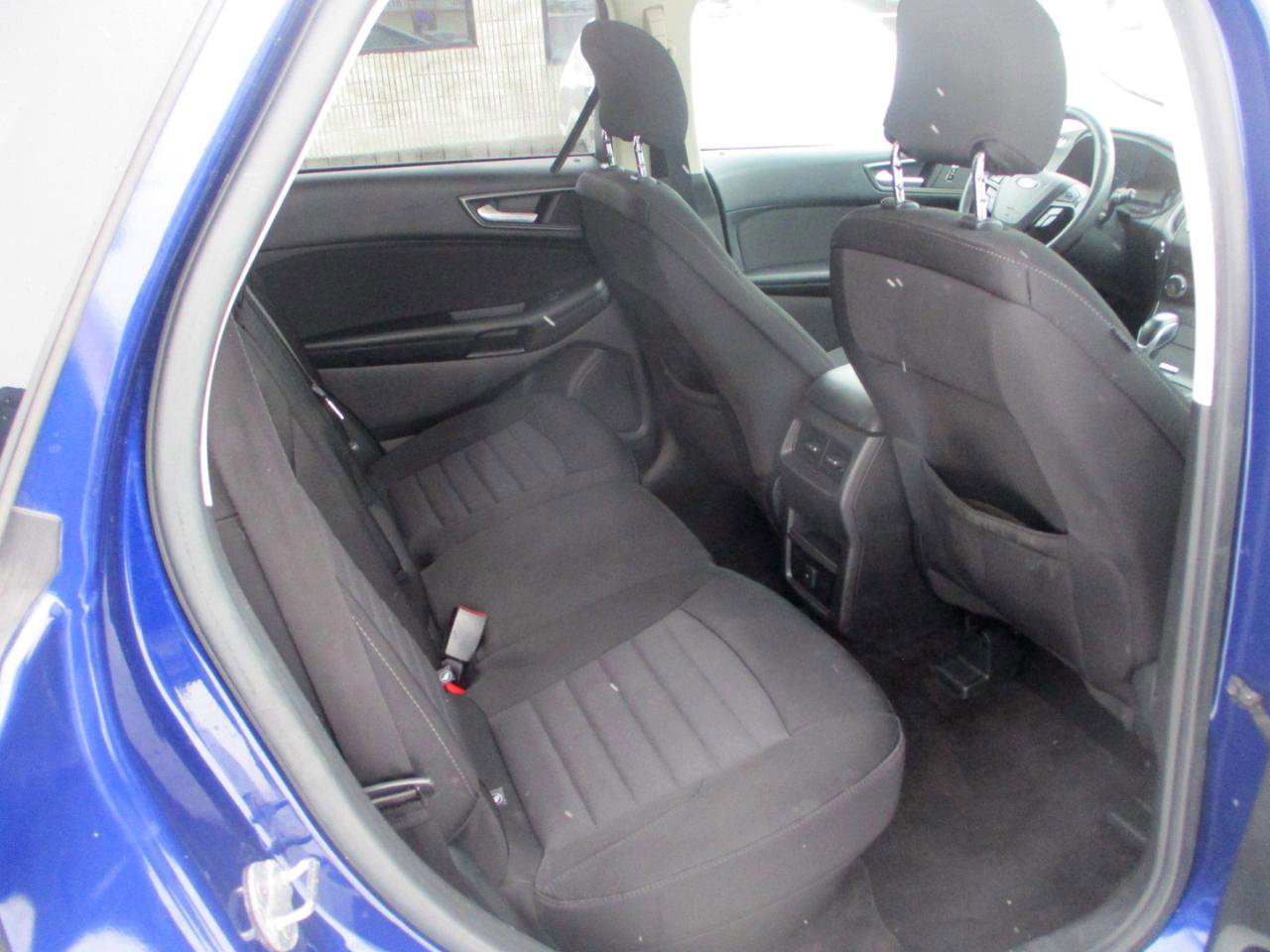 Used 2015 Ford Edge SE FWD image 7