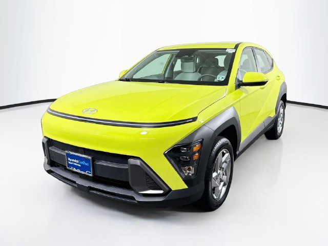 Certified 2024 Hyundai Kona SE AWD/4WD image 4