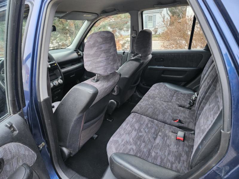 Used 2002 Honda CR-V LX image 17