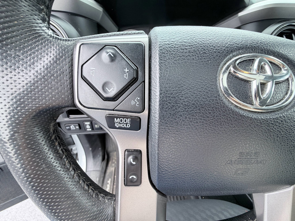 Used 2018 Toyota Tacoma Limited AWD/4WD image 13