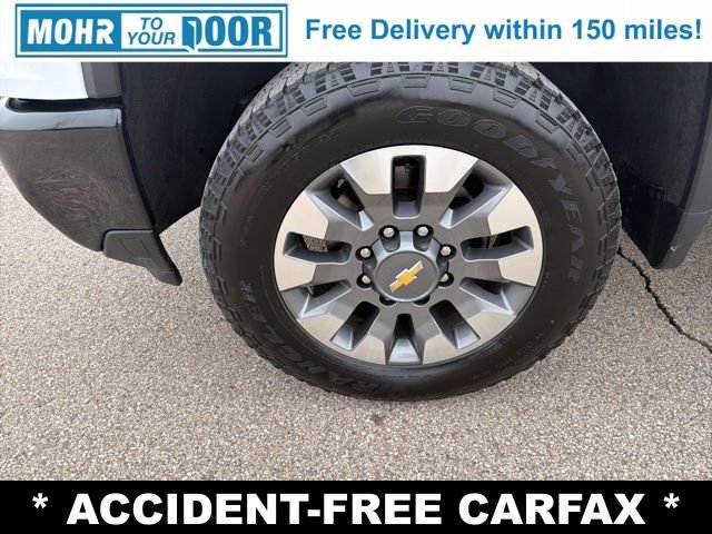Used 2024 Chevrolet Silverado 2500 Custom w/ Custom Value Package image 9