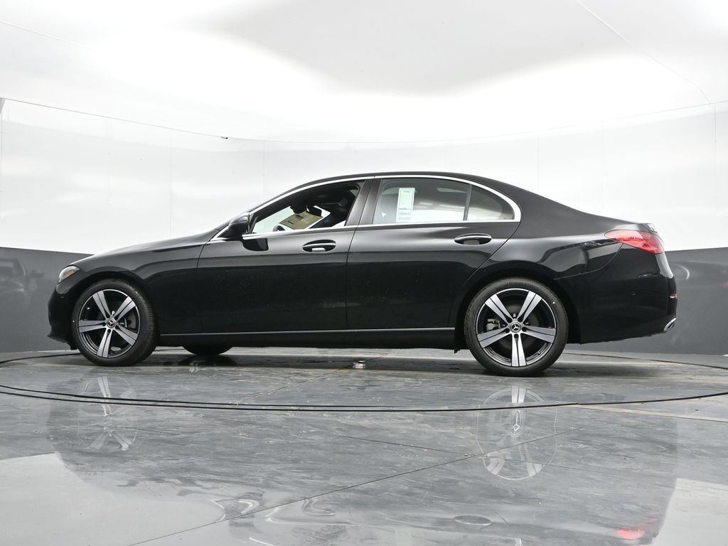 Used 2025 Mercedes-Benz C 300 4MATIC Sedan image 43