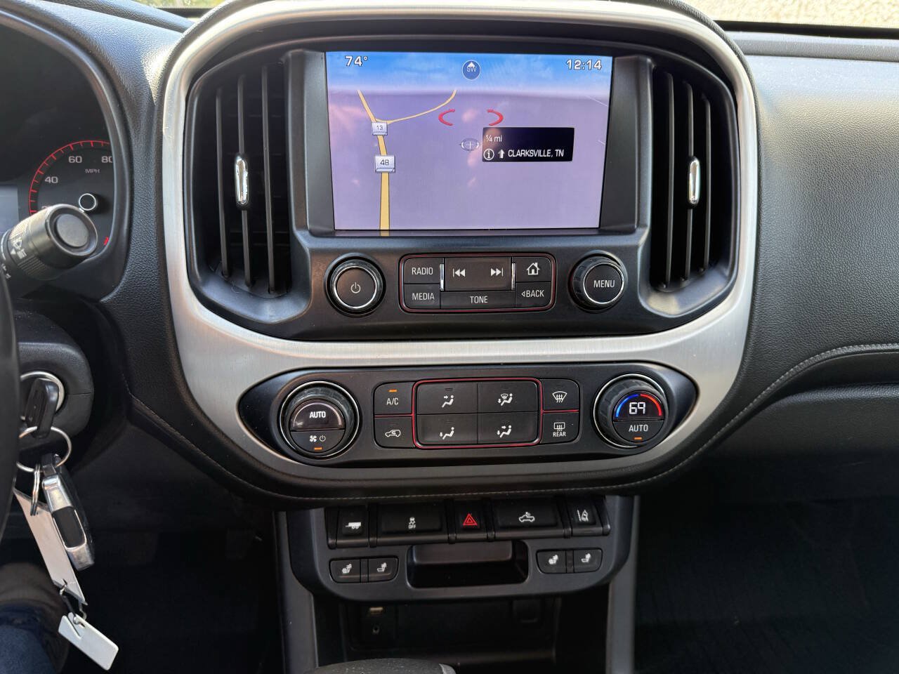 Used 2015 GMC Canyon SLT w/ Driver Alert Package AWD/4WD image 9