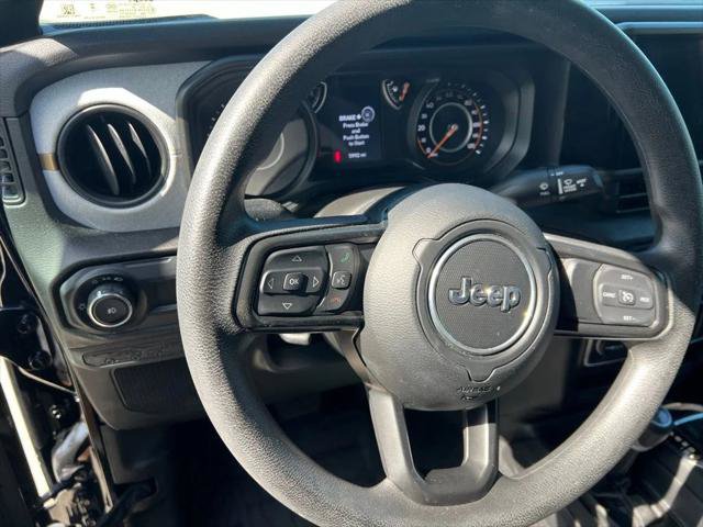 Certified 2025 Jeep Wrangler Sport AWD/4WD image 25