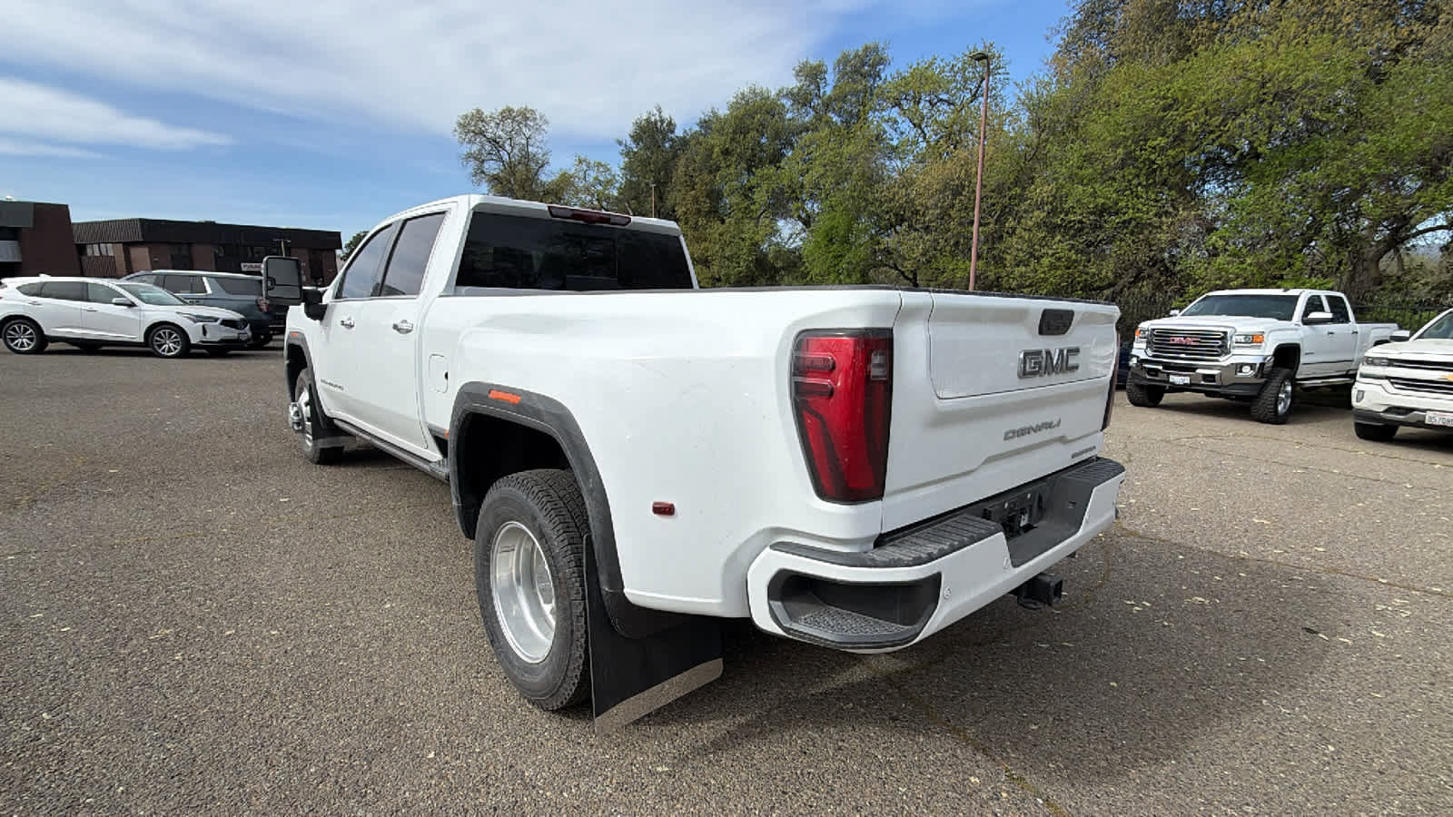 Used 2025 GMC Sierra 3500 Denali Ultimate image 7