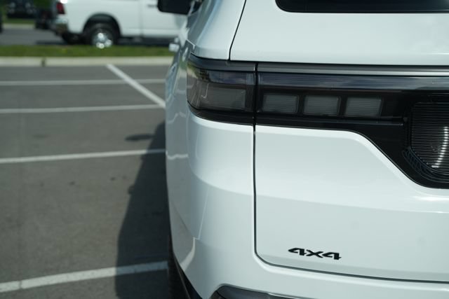 New 2026 Jeep Grand Wagoneer L Limited AWD/4WD image 48