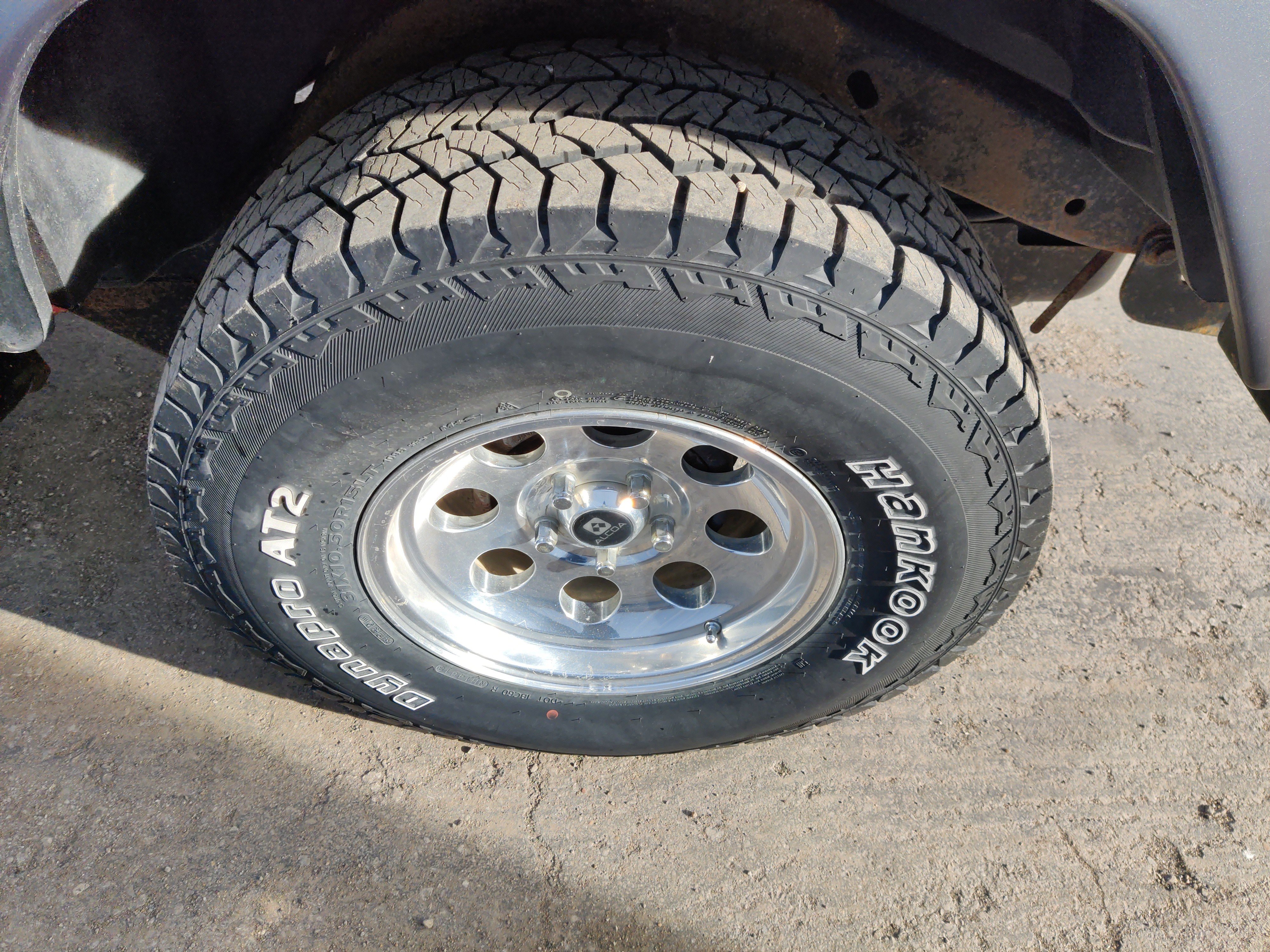 Used 2004 Jeep Wrangler X image 12