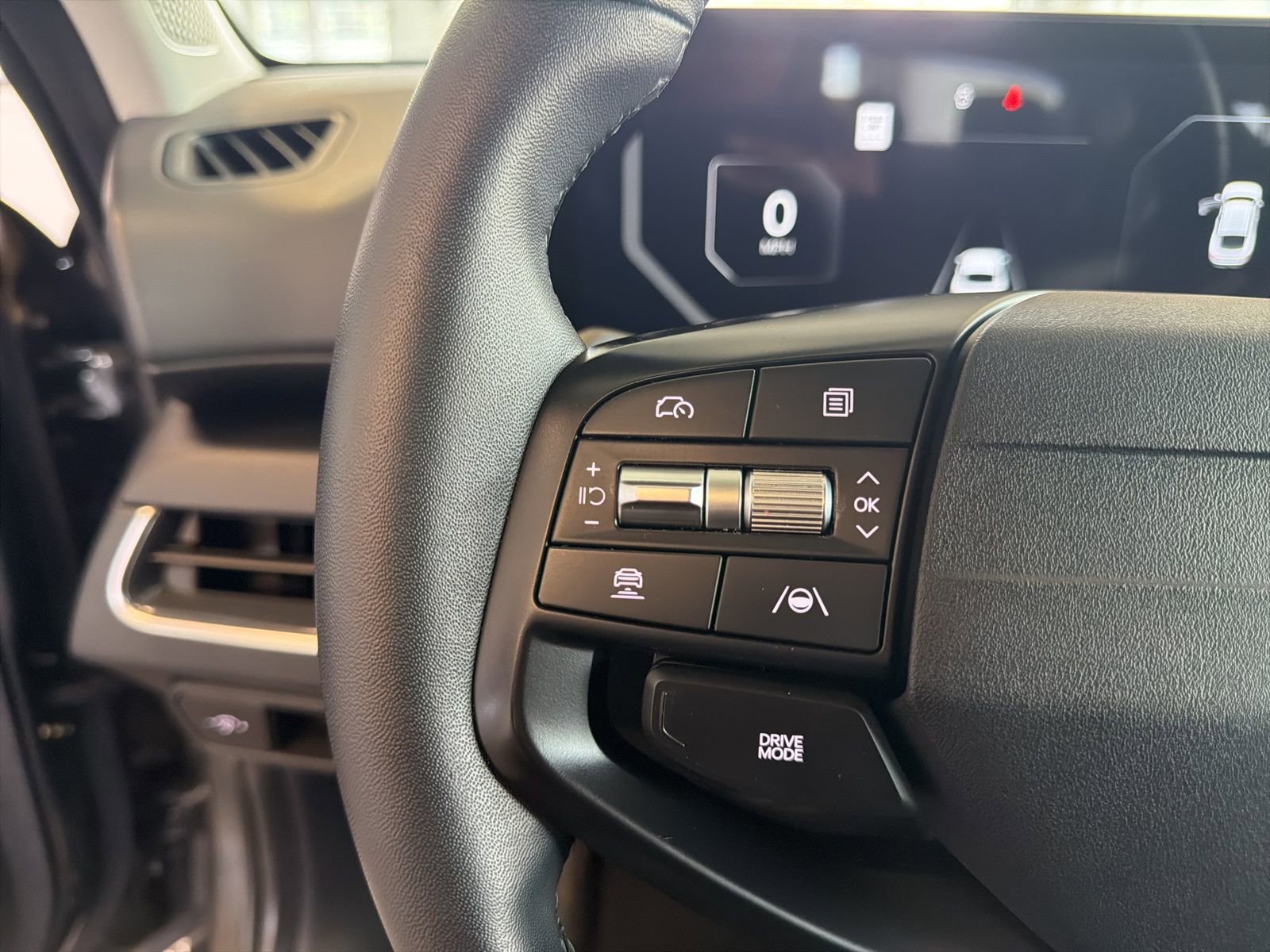 Used 2025 Kia K4 EX image 19