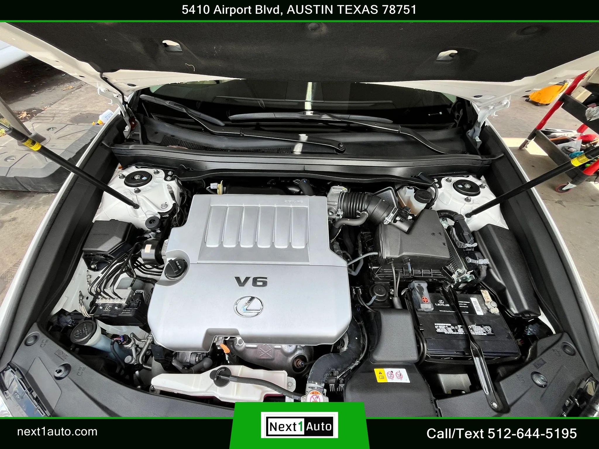Used 2018 Lexus ES 350 w/ Luxury Package w/Wood Trim FWD image 36