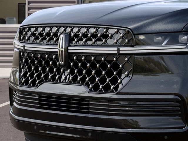 New 2027 Lincoln Navigator Black Label RWD image 17