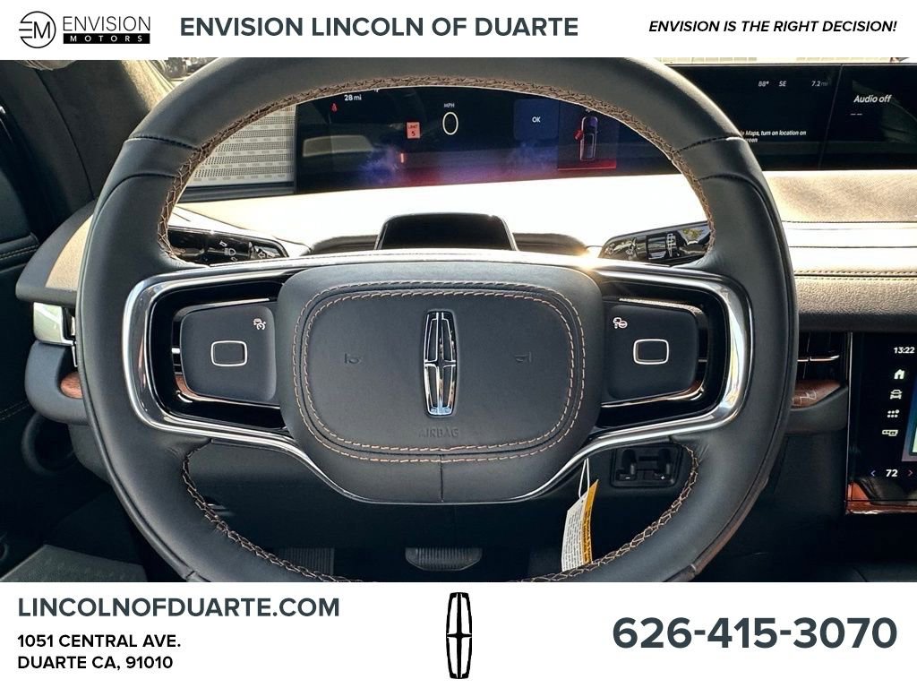 New 2025 Lincoln Navigator Black Label image 17