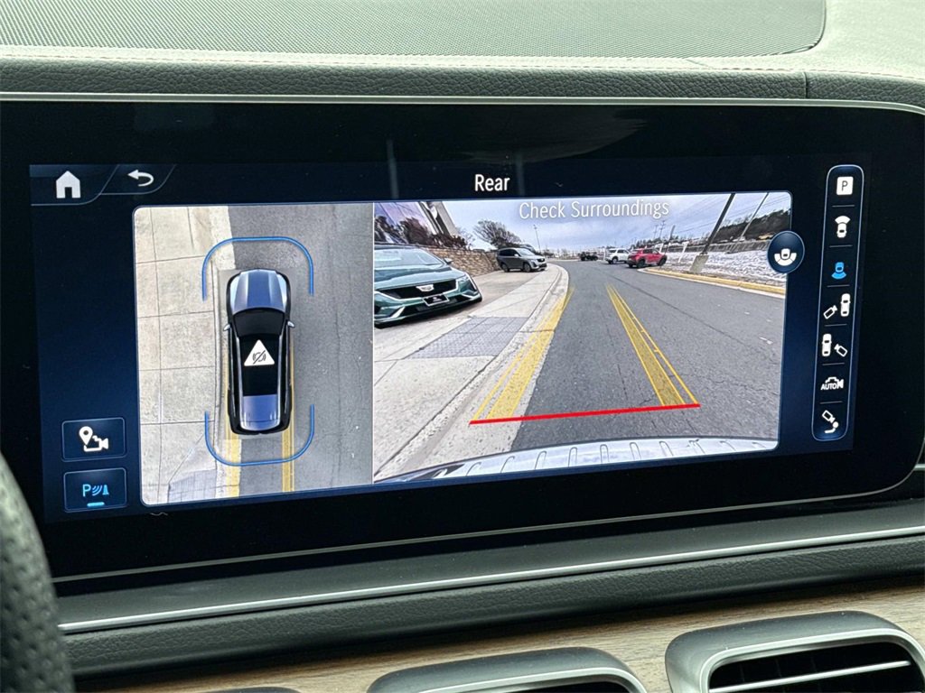 Used 2024 Mercedes-Benz GLS 450 4MATIC image 14