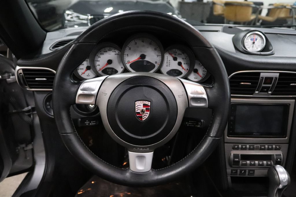 Used 2006 Porsche 911 Carrera 4S image 27