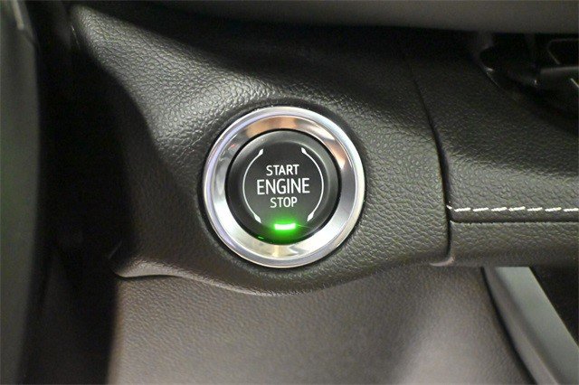 Certified 2022 Buick Envision Essence w/ Technology Package II image 26
