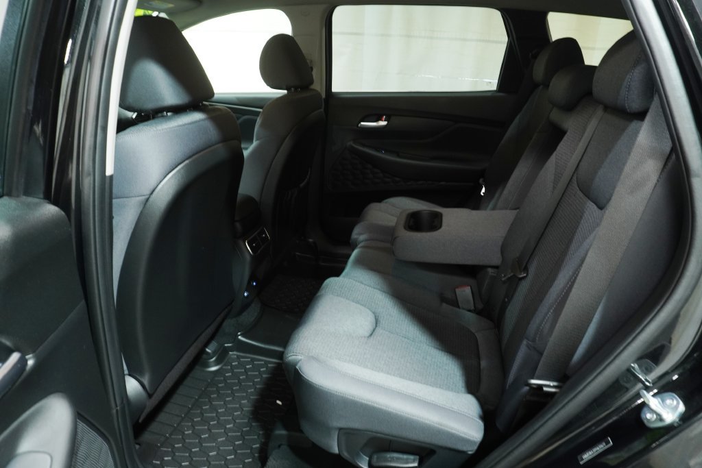 Used 2023 Hyundai Santa Fe SE FWD image 13