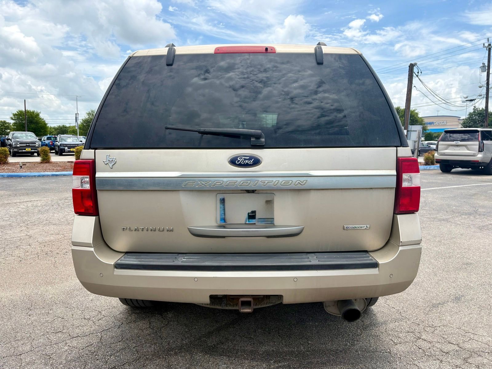 Used 2017 Ford Expedition Platinum RWD image 6