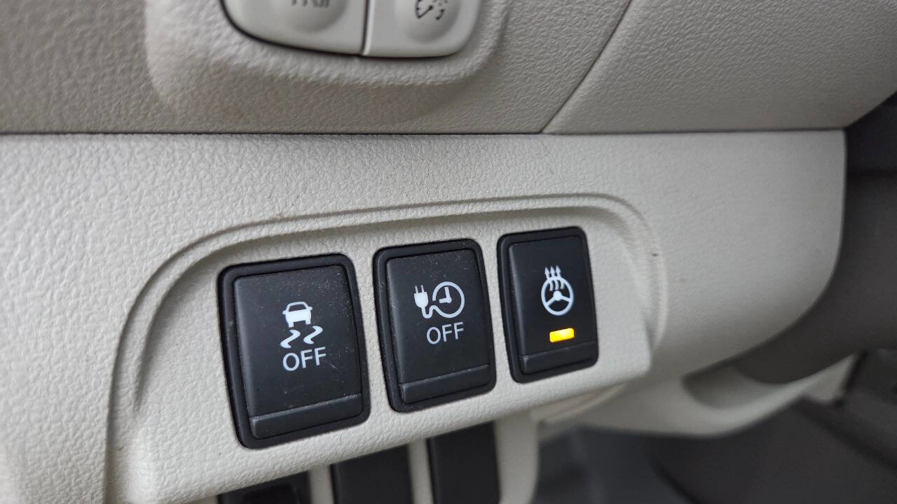 Used 2012 Nissan Leaf SV image 43