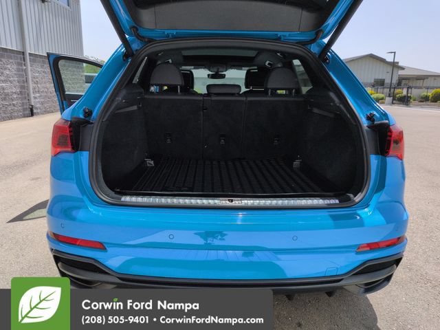 Used 2020 Audi Q3 2.0T Premium Plus w/ Premium Plus Package AWD/4WD image 26