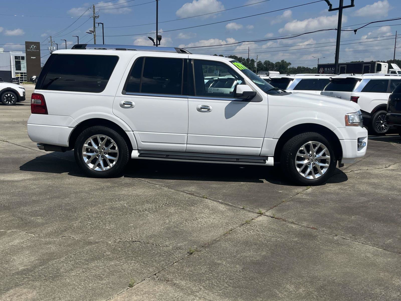 Used 2016 Ford Expedition Limited RWD image 6