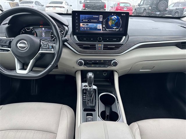 Certified 2024 Nissan Altima 2.5 SV w/ SV Premium Package image 18